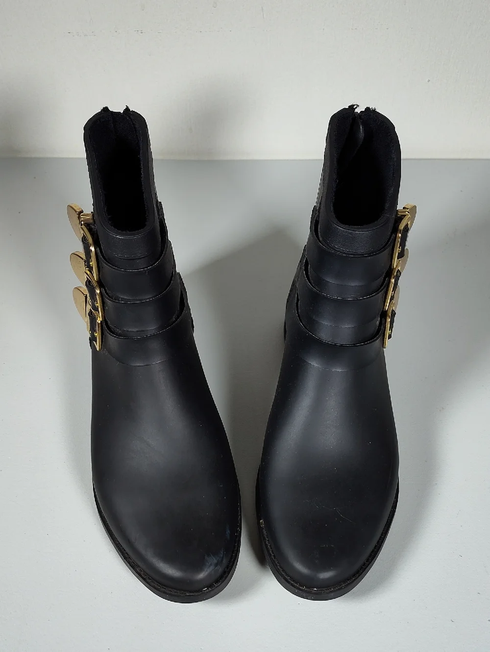 Loeffler Randall Fenton black‎ rubber ankle rain boots 7